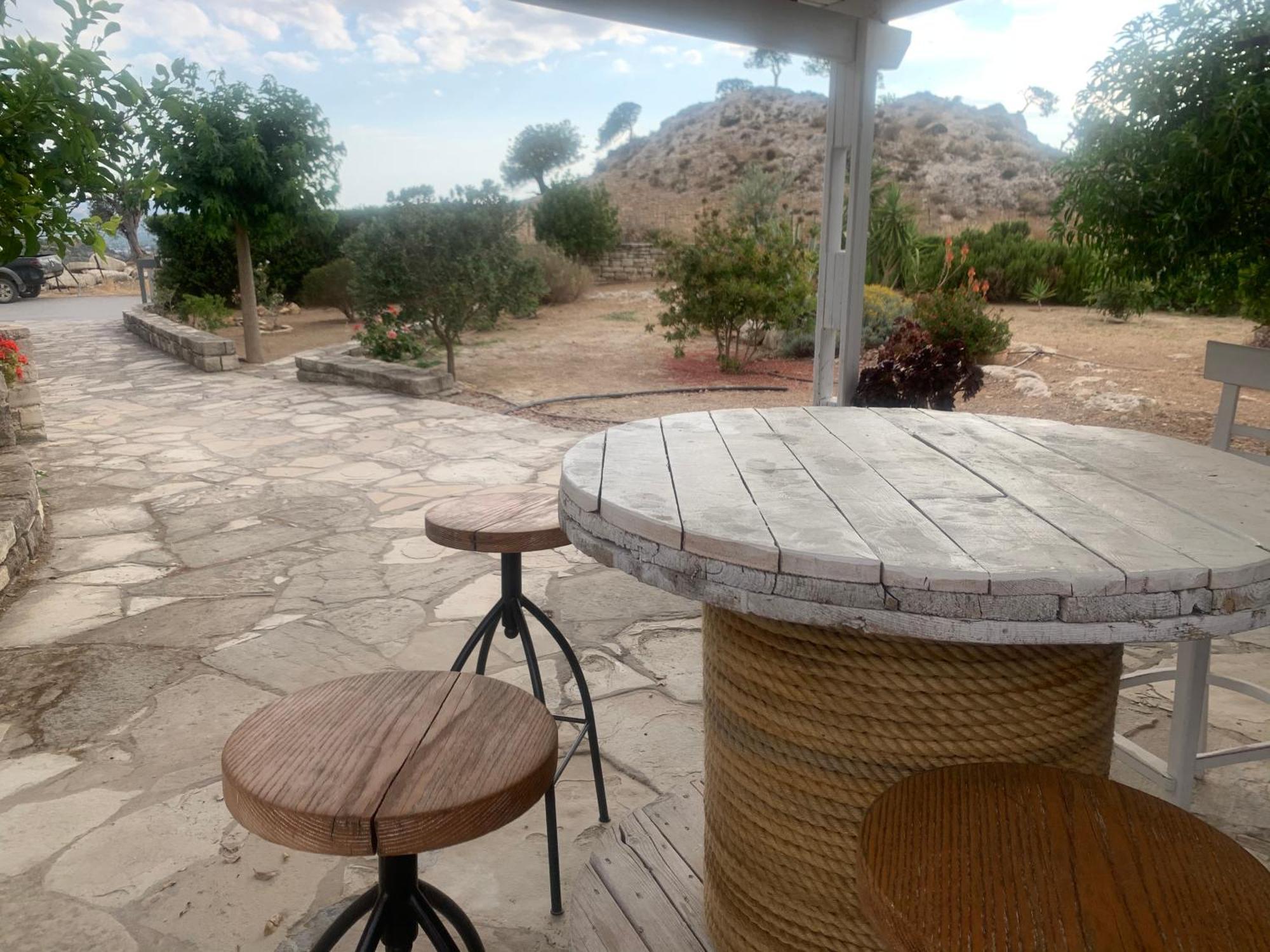 Carob Villa Moirai ภายนอก รูปภาพ